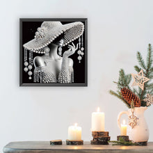 Load image into Gallery viewer, Diamond Painting - Partial Special Shaped - Elegant Lady (30*30CM)
