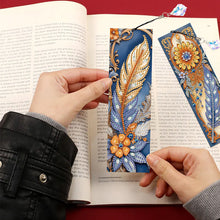 Load image into Gallery viewer, 4Pcs Special Shape Feathers Diamond Painting Bookmark Making Kit for Book Lovers
