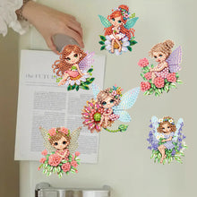 Load image into Gallery viewer, 6Pcs Acrylic Cute Pattern Diamond Art Refrigerator Magnets Sticker for Beginners
