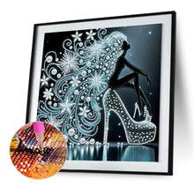 Load image into Gallery viewer, Diamond Painting - Partial Special Shaped - Elegant Lady (30*30CM)
