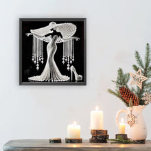 Load image into Gallery viewer, Diamond Painting - Partial Special Shaped - Elegant Lady (30*30CM)
