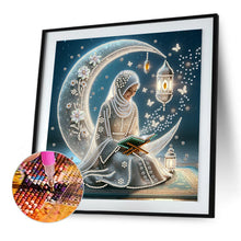Load image into Gallery viewer, Diamond Painting - Partial Special Shaped - Pray Under The Moon (30*30CM)
