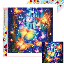 Load image into Gallery viewer, Diamond Painting - Full Square - Butterfly (30*30CM)
