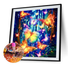 Load image into Gallery viewer, Diamond Painting - Full Square - Butterfly (30*30CM)
