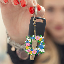 Load image into Gallery viewer, 6Pcs Double Sided Special Shaped Garland Diamond Painting Keychain for Beginners
