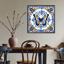 Load image into Gallery viewer, Diamond Painting - Full Round - Blue And White Porcelain Style Butterfly (40*40CM)

