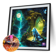 Load image into Gallery viewer, Diamond Painting - Full Round - Luminous Fountain White Wolf (40*40CM)
