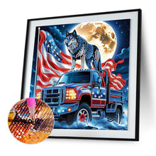 Load image into Gallery viewer, Diamond Painting - Partial Special Shaped - Independence Day Wolf (30*30CM)
