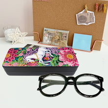 Load image into Gallery viewer, Feather Diamond Painting Eyeglasses Case Glasses Storage Case for Friends Gift
