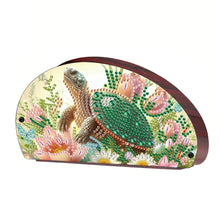 Load image into Gallery viewer, Wooden Animals DIY Rhinestones Storage Holder Diamond Painting Organizer Rack
