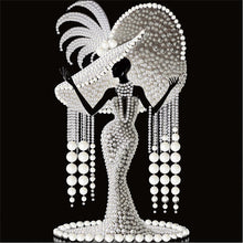 Load image into Gallery viewer, Diamond Painting - Partial Special Shaped - Girl (30*30CM)
