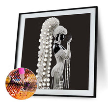 Load image into Gallery viewer, Diamond Painting - Partial Special Shaped - Girl (30*30CM)
