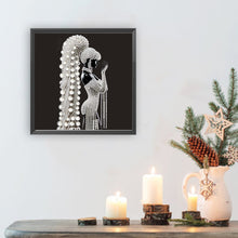 Load image into Gallery viewer, Diamond Painting - Partial Special Shaped - Girl (30*30CM)
