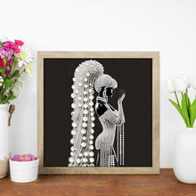 Load image into Gallery viewer, Diamond Painting - Partial Special Shaped - Girl (30*30CM)
