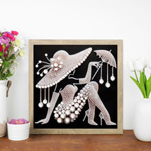 Load image into Gallery viewer, Diamond Painting - Partial Special Shaped - Girl (30*30CM)
