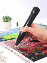 Load image into Gallery viewer, Electric Diamond Painting Pen Wireless Vacuum Diamond Art Pen Rhinestone Picker
