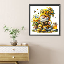 Load image into Gallery viewer, Diamond Painting - Full Round - Honey Gnome (40*40CM)

