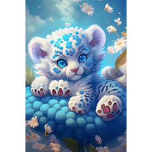 Load image into Gallery viewer, AB Diamond Painting - Full Round - cute little tiger (40*60CM)
