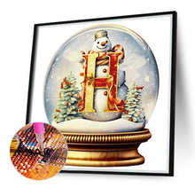 Load image into Gallery viewer, Diamond Painting - Full Round - Christmas Alphabet Crystal Ball H (40*40CM)
