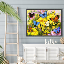 Load image into Gallery viewer, Diamond Painting - Full Round - Butterfly on flower bush (40*30CM)
