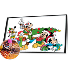 Load image into Gallery viewer, Diamond Painting - Full Round - Christmas with Mickey Mouse and Friends (40*30CM)
