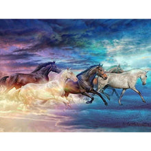 Load image into Gallery viewer, Diamond Painting - Full Square - horse picture (40*30CM)
