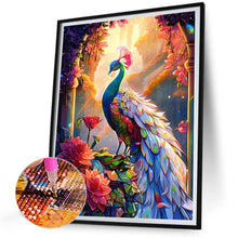 Load image into Gallery viewer, Diamond Painting - Full Round - glowing peacock (30*40CM)
