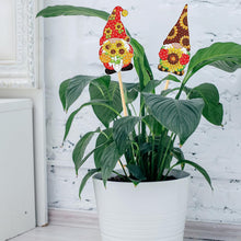 Load image into Gallery viewer, 8PCS Diamond Painting Garden Stakes Decor for Garden Decor (Dwarf Elf)
