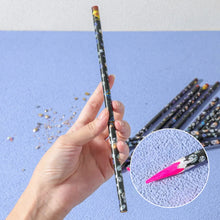 Load image into Gallery viewer, 4PCS Diamond Painting Pen Self Adhesive with Pencil Sharpener (Rose Red)
