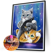Load image into Gallery viewer, Diamond Painting - Full Round - cat mischief (30*40CM)
