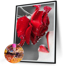Load image into Gallery viewer, Diamond Painting - Full Round - flaming red lips (30*40CM)
