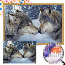 Load image into Gallery viewer, AB Diamond Painting - Full Round - snow wolf (60*40CM)
