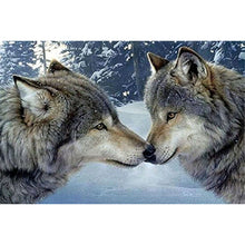 Load image into Gallery viewer, AB Diamond Painting - Full Round - snow wolf (60*40CM)

