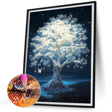 Load image into Gallery viewer, Diamond Painting - Full Round - glowing tree (30*40CM)
