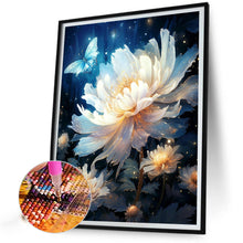 Load image into Gallery viewer, Diamond Painting - Full Round - Butterflies and glowing flowers (30*40CM)
