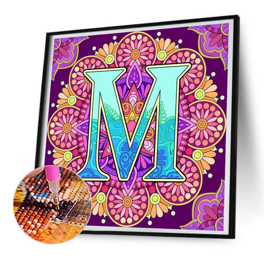 Diamond Painting - Full Round - Mandala letter M (30*30CM)