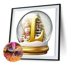 Load image into Gallery viewer, Diamond Painting - Full Round - Christmas crystal ball letter L (30*30CM)
