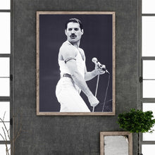 Load image into Gallery viewer, Diamond Painting - Full Round - singer (30*40CM)
