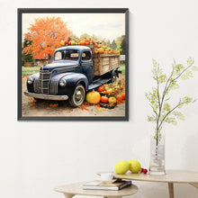 Load image into Gallery viewer, Diamond Painting - Full Round - Country Pumpkin Classic Car (30*30CM)
