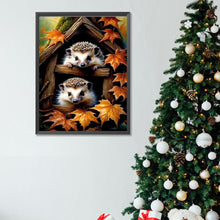 Load image into Gallery viewer, Diamond Painting - Full Square - Hedgehog in the woods (30*40CM)

