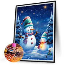 Load image into Gallery viewer, Diamond Painting - Full Round - Snowman and baby (30*40CM)

