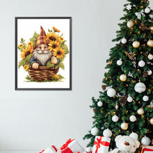 Load image into Gallery viewer, Diamond Painting - Full Round - Gnome in sunflower basket (30*40CM)
