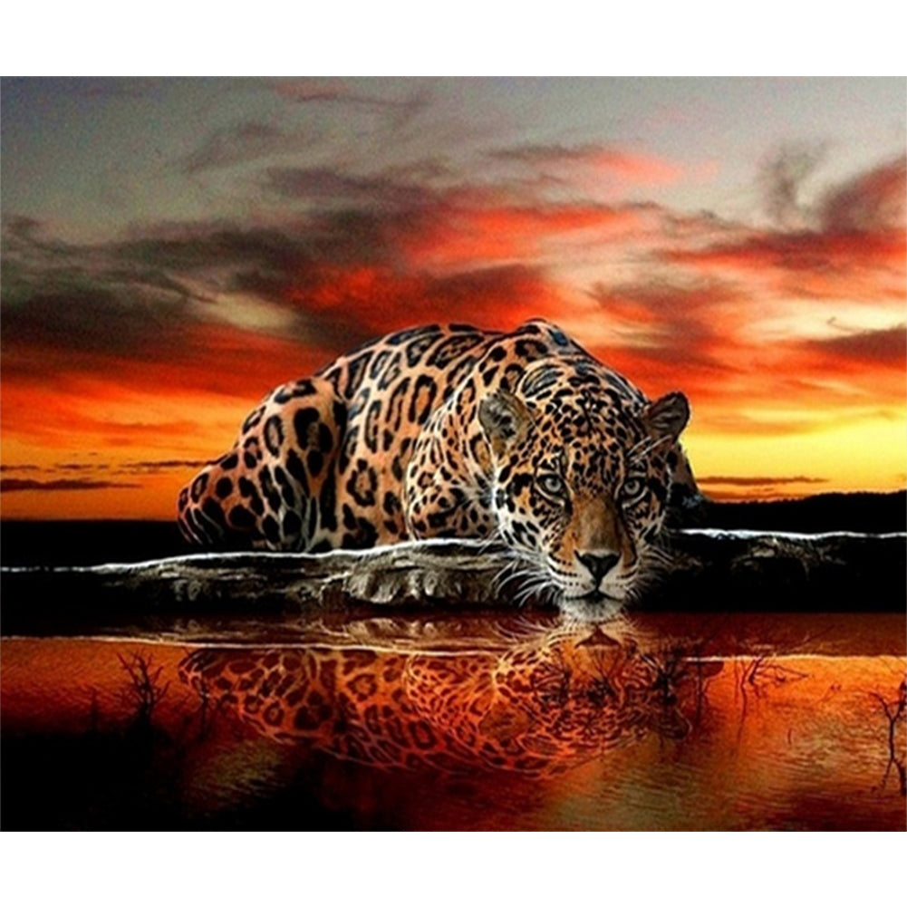 Diamond Painting - Full Round - Drinking leopard (60*50CM)