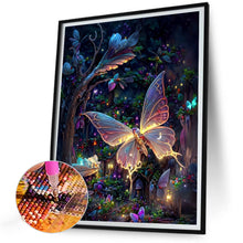 Load image into Gallery viewer, Diamond Painting - Full Round - fluorescent butterfly (35*45CM)
