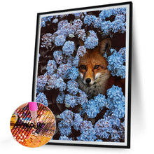 Load image into Gallery viewer, Diamond Painting - Full Round - Hydrangea and fox (30*40CM)
