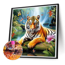 Load image into Gallery viewer, Diamond Painting - Full Round - forest tiger (30*30CM)
