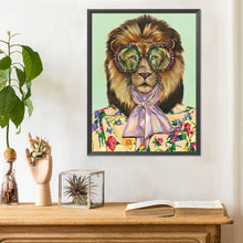 Load image into Gallery viewer, Diamond Painting - Full Round - Anthropomorphic lion (30*40CM)

