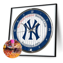 Load image into Gallery viewer, Diamond Painting - Full Round - New York Yankees logo (30*30CM)
