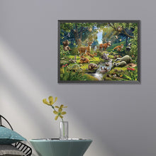 Load image into Gallery viewer, Diamond Painting - Full Square - forest animals (40*30CM)
