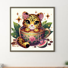 Load image into Gallery viewer, Diamond Painting - Full Round - leopard kitten (30*30CM)
